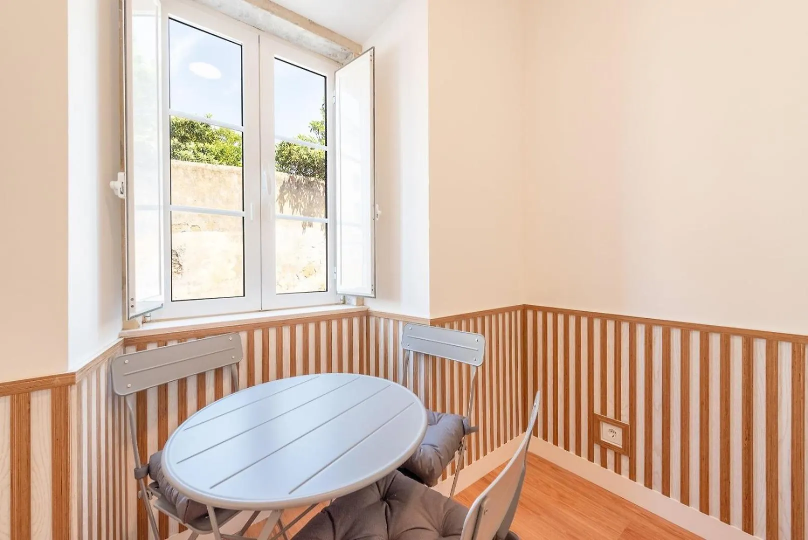 Guestready - Urban Garden Apartments Lisbon 0*,